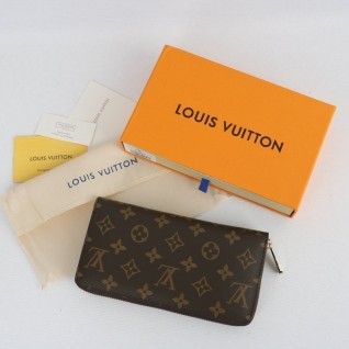 루이비통 M60017 지피 월릿 지퍼 장지갑